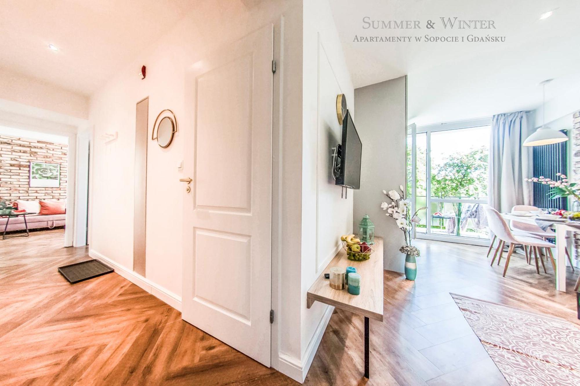 Family Luxury Pure Old Town Apartament 1-8, 2 Sypialnie I Salon, Parking Pub, 60M2 格但斯克 外观 照片