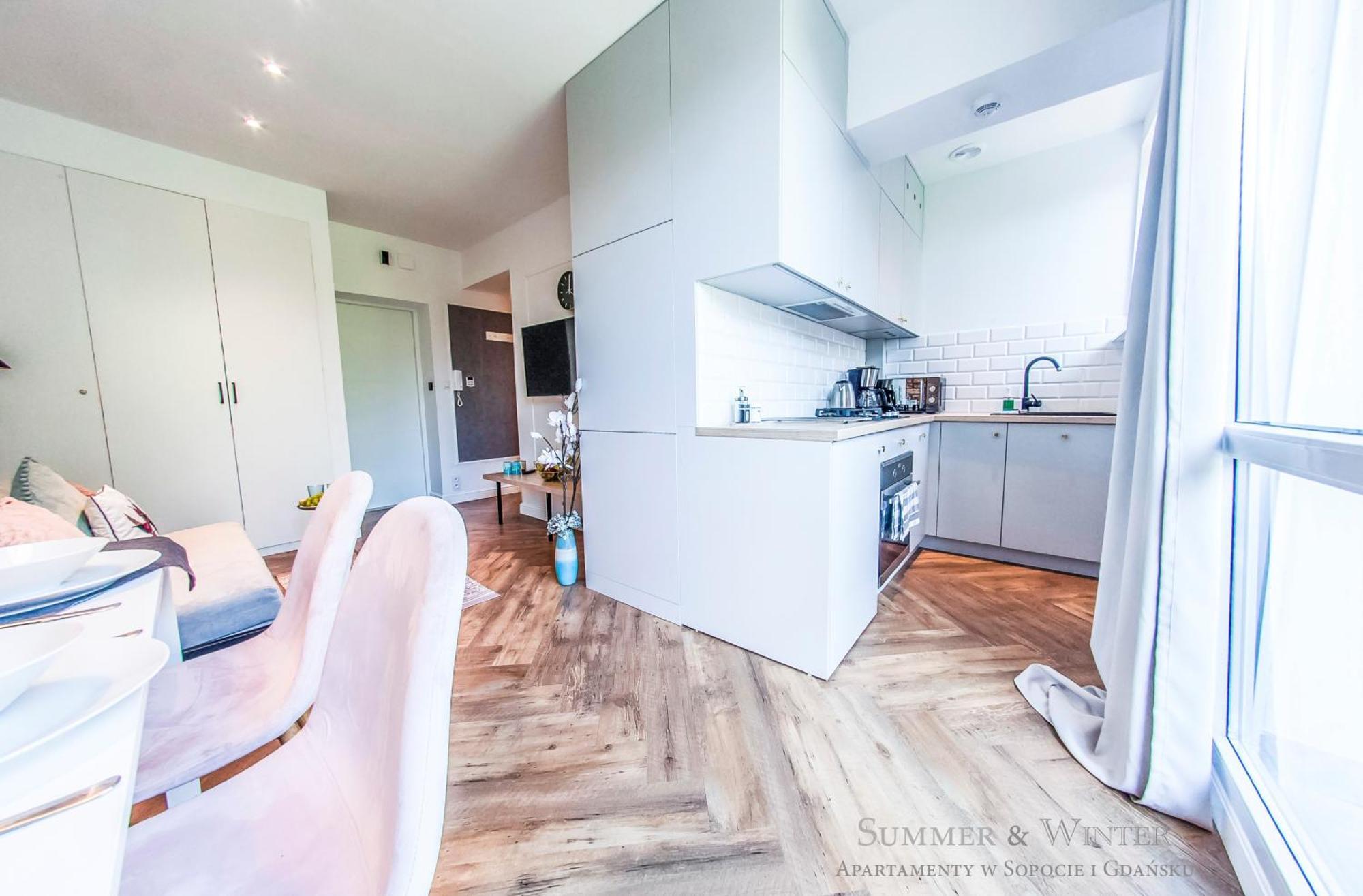 Family Luxury Pure Old Town Apartament 1-8, 2 Sypialnie I Salon, Parking Pub, 60M2 格但斯克 外观 照片