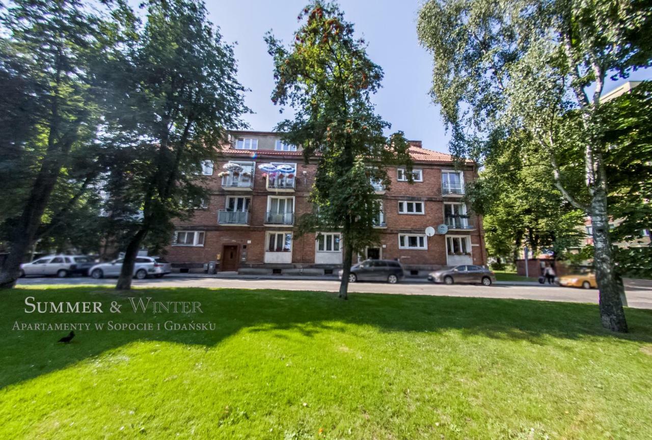 Family Luxury Pure Old Town Apartament 1-8, 2 Sypialnie I Salon, Parking Pub, 60M2 格但斯克 外观 照片