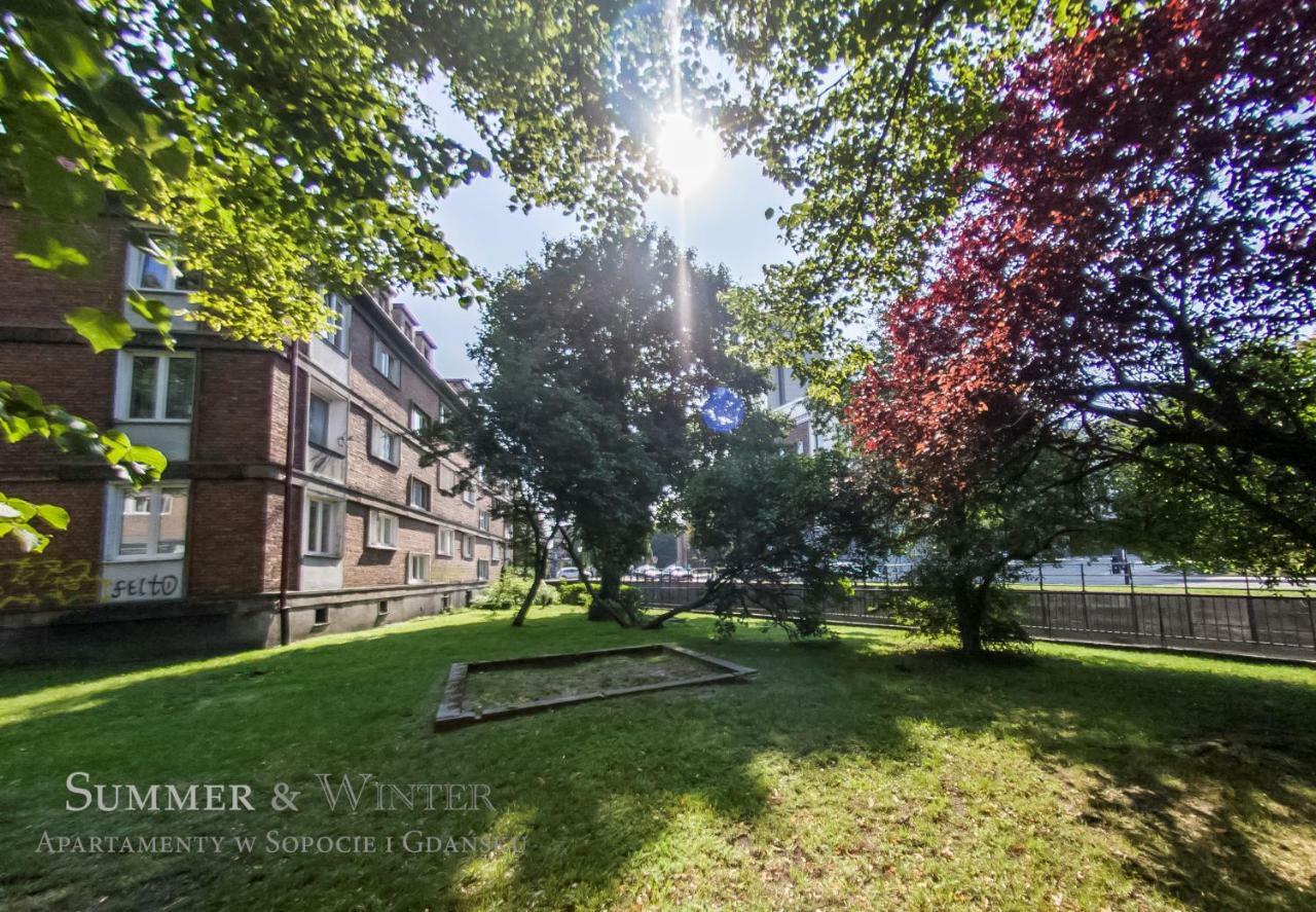 Family Luxury Pure Old Town Apartament 1-8, 2 Sypialnie I Salon, Parking Pub, 60M2 格但斯克 外观 照片